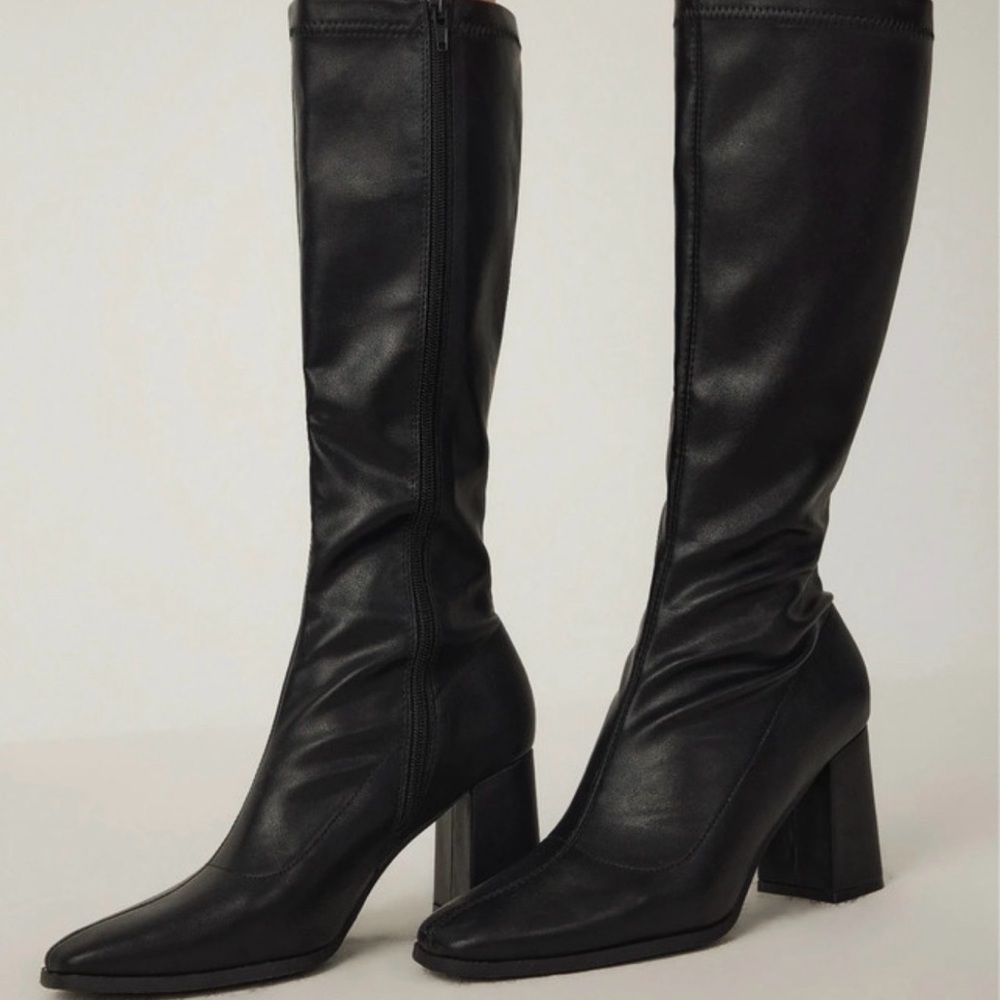 Cider Black Knee-High Block Heel Boots - Picture 2 of 8